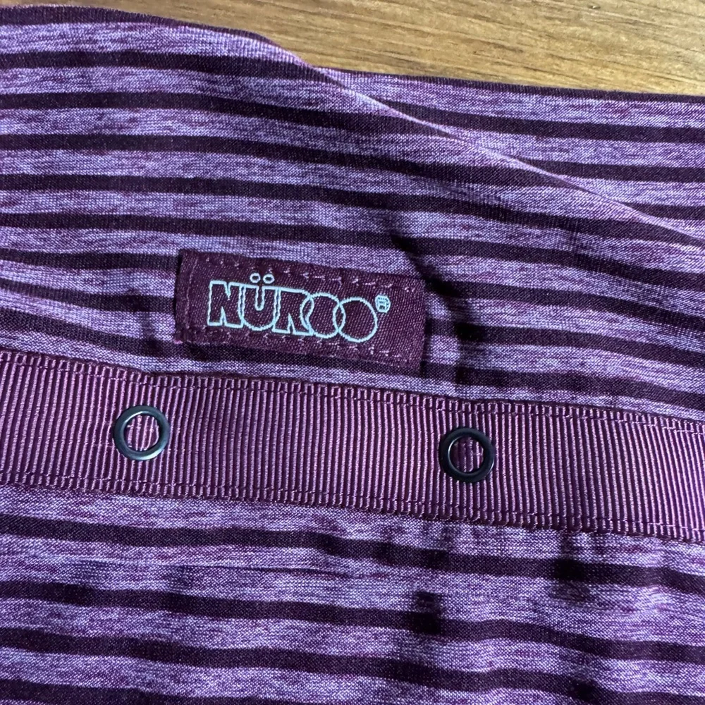 NuRoo Nursing Infinity Scarf Purple Stripe One‎ size Multi-way Snap closure